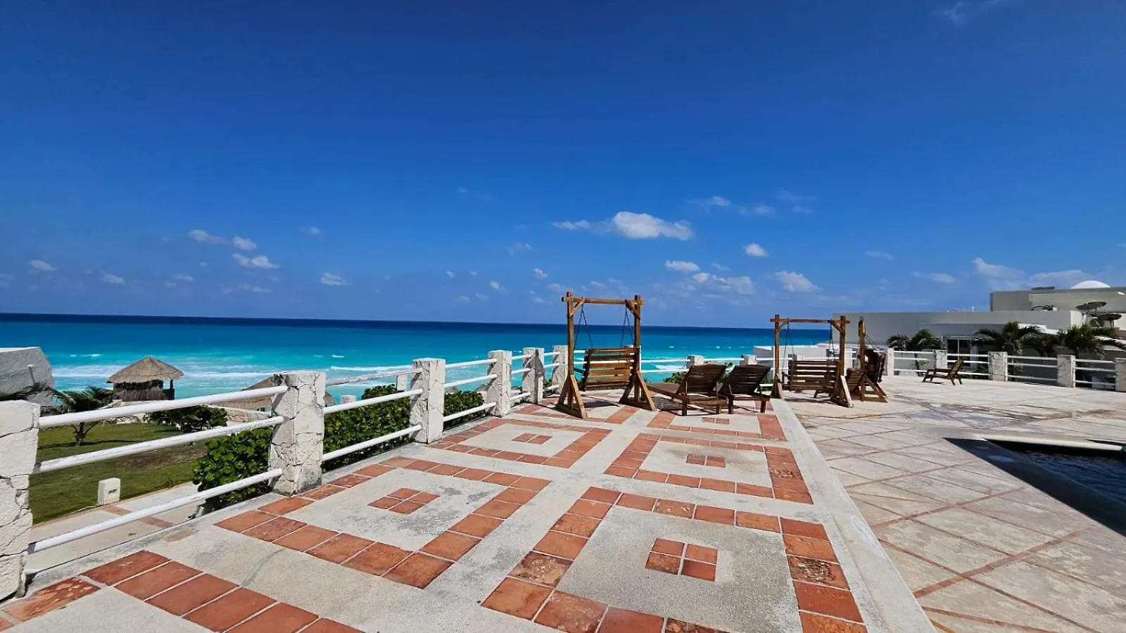 Front Beach Studio Cancún Mexiko